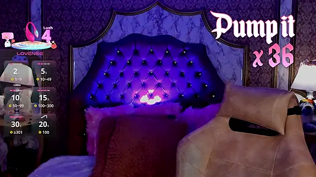 SoffiQueen online show from 9, 3, 2026