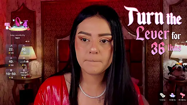 SoffiQueen online show from 7, 1, 2026