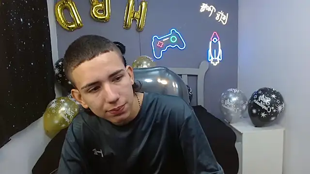 JackSwan18 online show from 3, 1, 2025