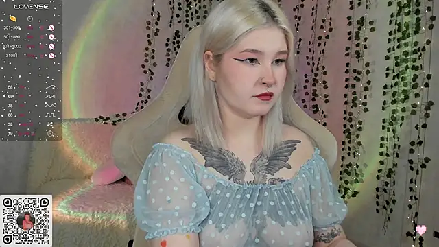 chillycharm online show from 22, 1, 2025