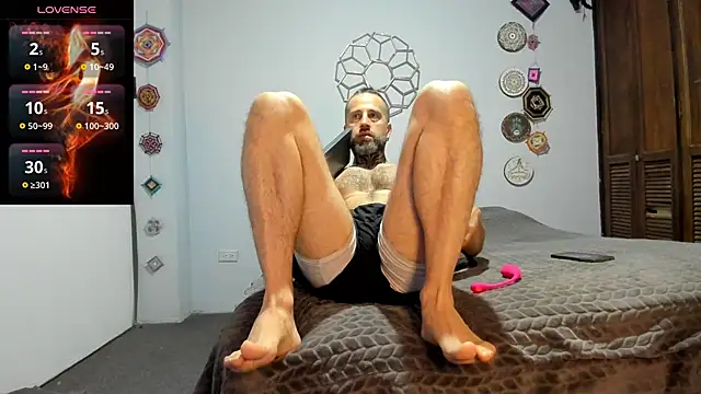 Antoniohot2024 online show from 15, 9, 2025