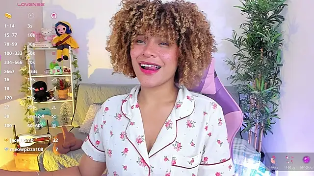 Snapshot of natty_romanof_18 chatting on 18, 2, 2026 natty romanof 18 online show from 18, 2, 2026