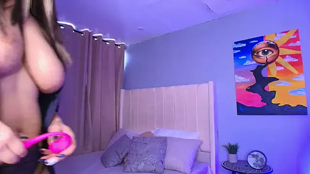 Shenoa1 online show from 3, 10, 2025