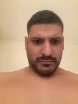 Insaneskillzz69 online show from 4, 4, 2026