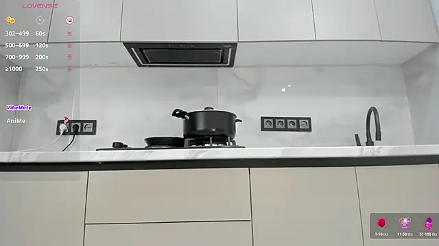 Mia Meow  online show from 18, 3, 2026