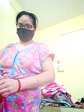 heenage online show from 8, 10, 2025