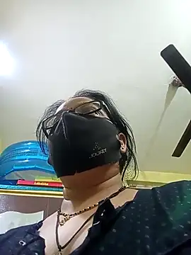 heenage online show from 1, 3, 2025