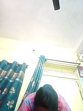 heenage online show from 12, 10, 2025