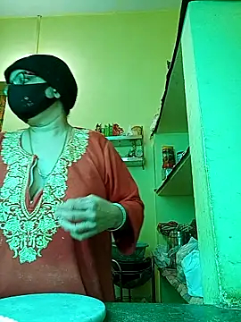 heenage online show from 23, 12, 2025