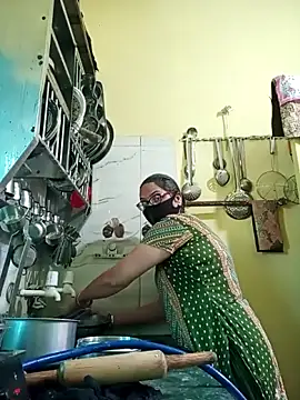 heenage online show from 26, 2, 2026