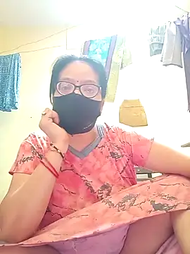 heenage online show from 4, 10, 2025