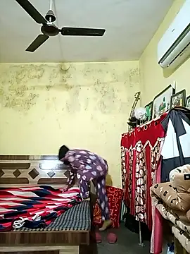 heenage online show from 9, 1, 2026