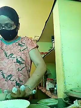 heenage online show from 12, 1, 2026