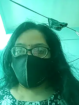 heenage online show from 10, 10, 2025