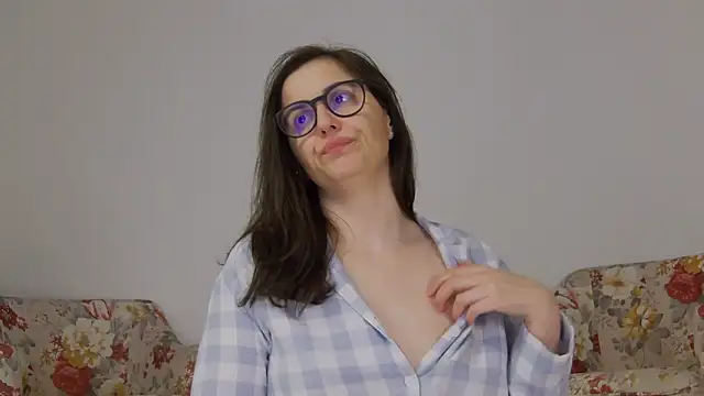 SophieeRain online show from 3, 10, 2025