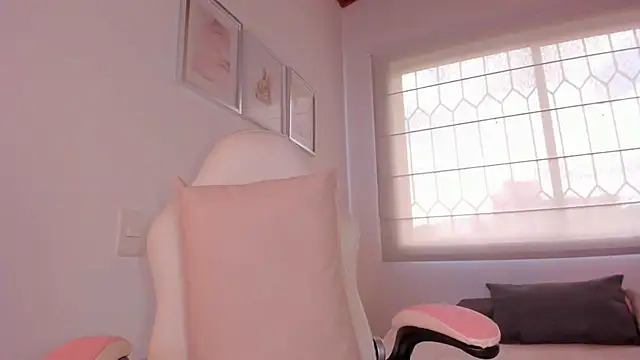 valeriaU online show from 21, 10, 2025