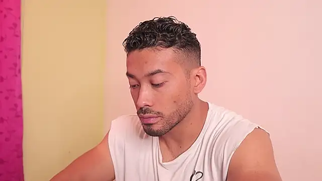 freddsexxx online show from 1, 12, 2025