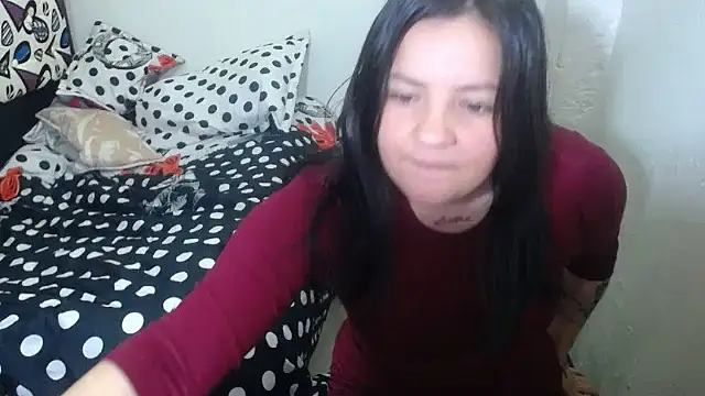 Snapshot of shopyymessyy chatting on 21, 10, 2025 shopyymessyy online show from 21, 10, 2025