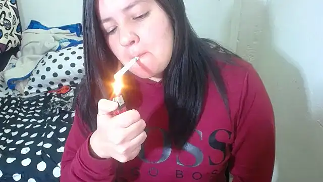 Snapshot of shopyymessyy chatting on 23, 10, 2025 shopyymessyy online show from 23, 10, 2025