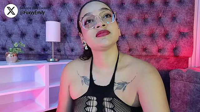 Snapshot of EMILYY_FOXY chatting on 17, 5, 2026 EMILYY FOXY online show from 17, 5, 2026