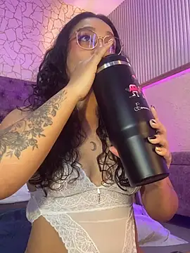 Snapshot of EMILYY_FOXY chatting on 16, 7, 2026 EMILYY FOXY online show from 16, 7, 2026