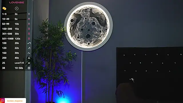 jordan mayers02 online show from 17, 2, 2026