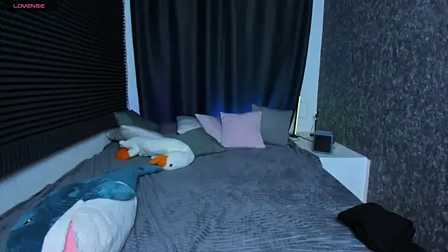 KIKI Krash online show from 18, 3, 2025