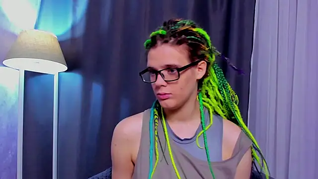 KIKI Krash online show from 28, 9, 2025