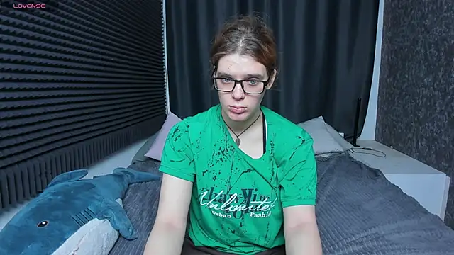 KIKI Krash online show from 24, 2, 2025