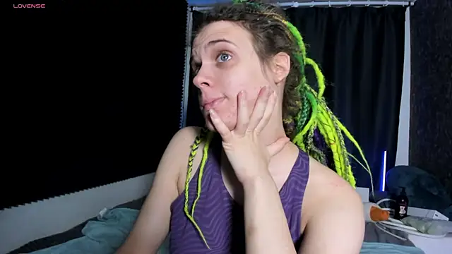 KIKI Krash online show from 27, 11, 2025