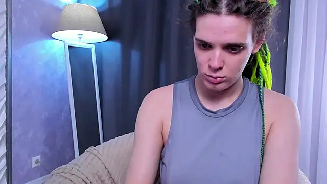 KIKI Krash online show from 18, 10, 2025