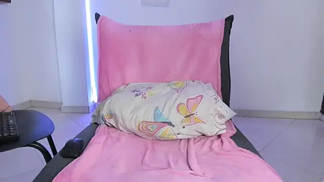 anniesweet- online show from 5, 1, 2026