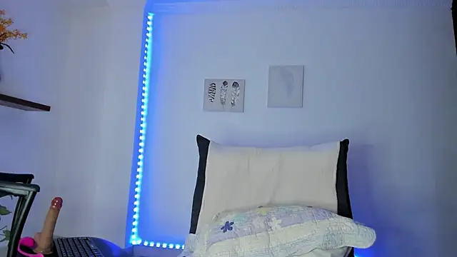 anniesweet- online show from 16, 3, 2025