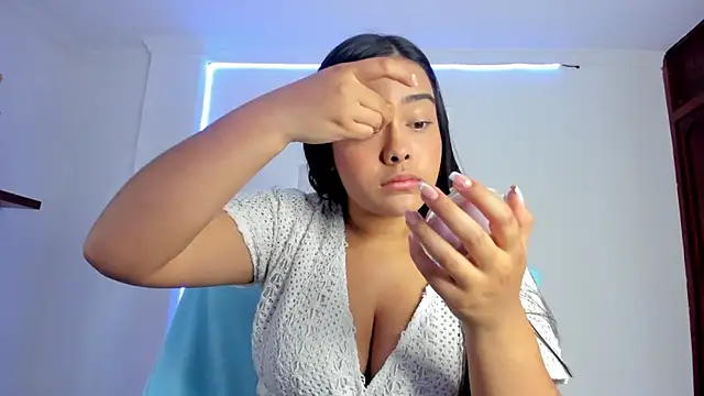 anniesweet- online show from 14, 5, 2026