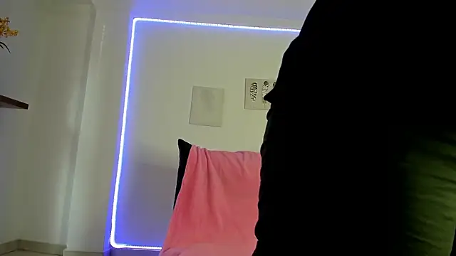 anniesweet- online show from 25, 11, 2025