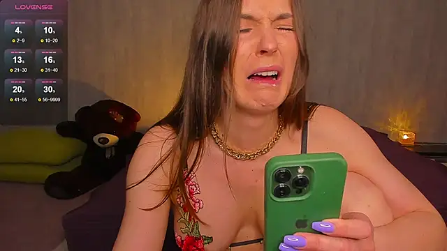 EricaPowers online show from 4, 4, 2026