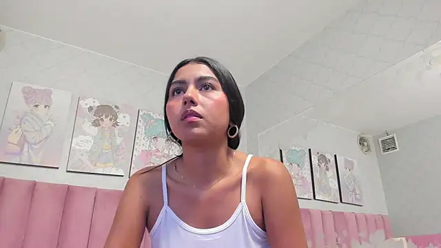 Emmy Cute18 online show from 14, 1, 2026