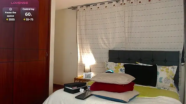 Hornymoan online show from 12, 3, 2025