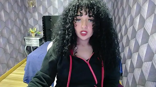 Sofiacowperx online show from 2, 3, 2025