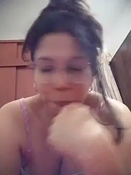 Carliina Soussa online show from 25, 5, 2026