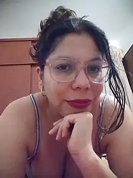 Snapshot of Carliina_Soussa chatting on 18, 6, 2026 Carliina Soussa online show from 18, 6, 2026