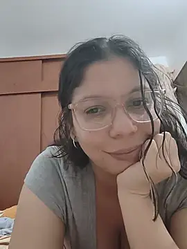 Snapshot of Carliina_Soussa chatting on 8, 7, 2026 Carliina Soussa online show from 8, 7, 2026