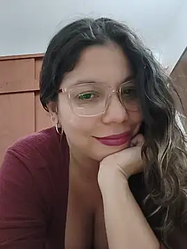 Snapshot of Carliina_Soussa chatting on 6, 7, 2026 Carliina Soussa online show from 6, 7, 2026