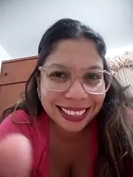 Carliina Soussa online show from 5, 4, 2026