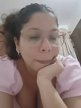 Snapshot of Carliina_Soussa chatting on 17, 7, 2026 Carliina Soussa online show from 17, 7, 2026