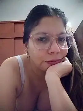 Carliina Soussa online show from 15, 5, 2026