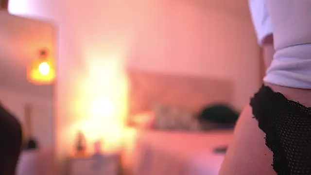 Lau Bee online show from 18, 10, 2025