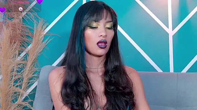 nicol-monett online show from 6, 3, 2025