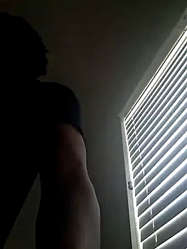 bigboytoy912 online show from 28, 4, 2026
