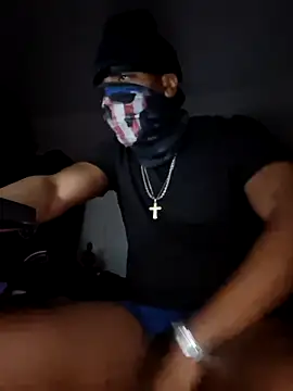 bigboytoy912 online show from 14, 4, 2026